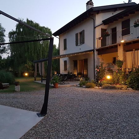 L'Isolo B&B E Case Vacanza Монцамбано Екстер'єр фото