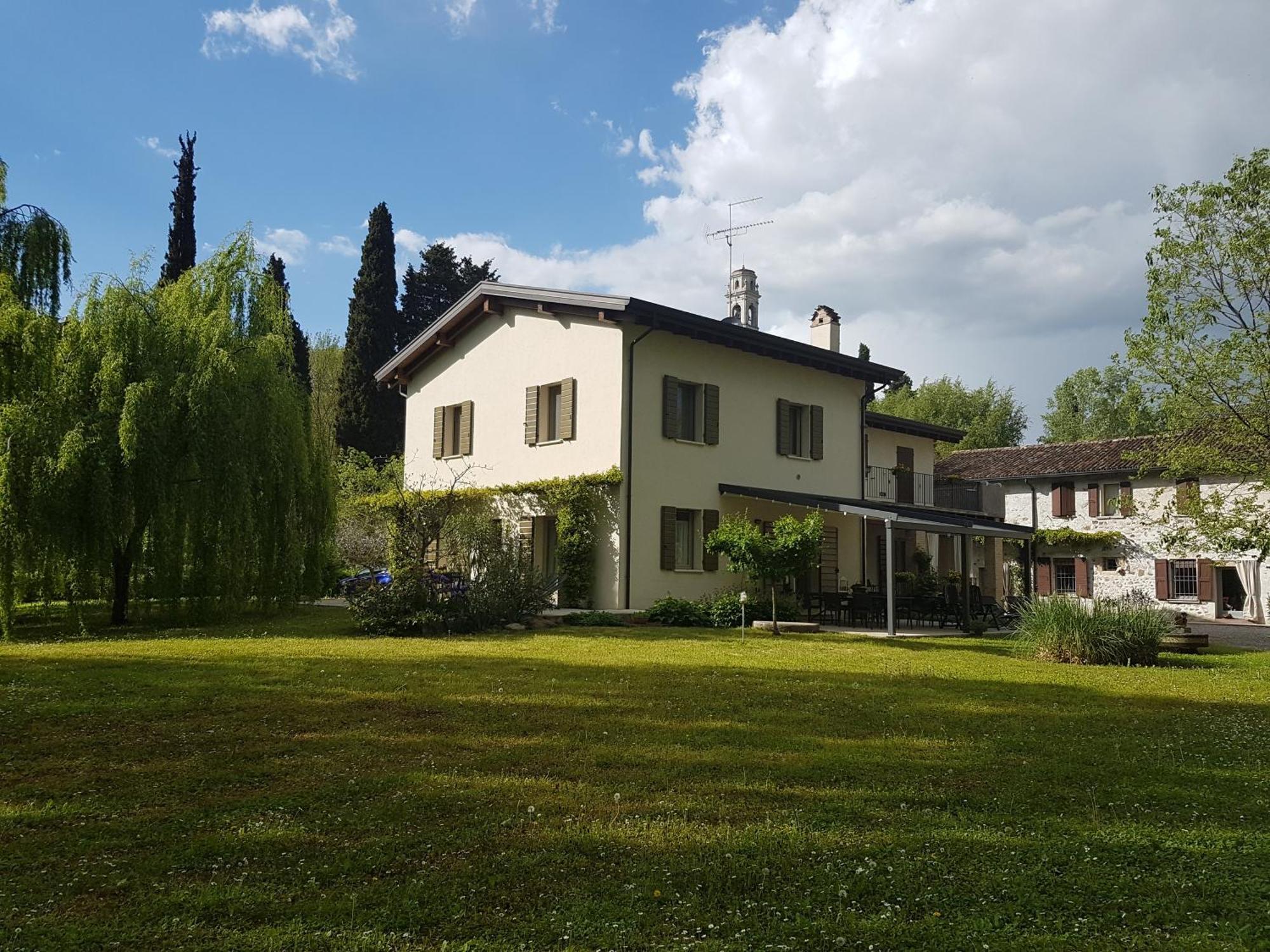 L'Isolo B&B E Case Vacanza Монцамбано Екстер'єр фото