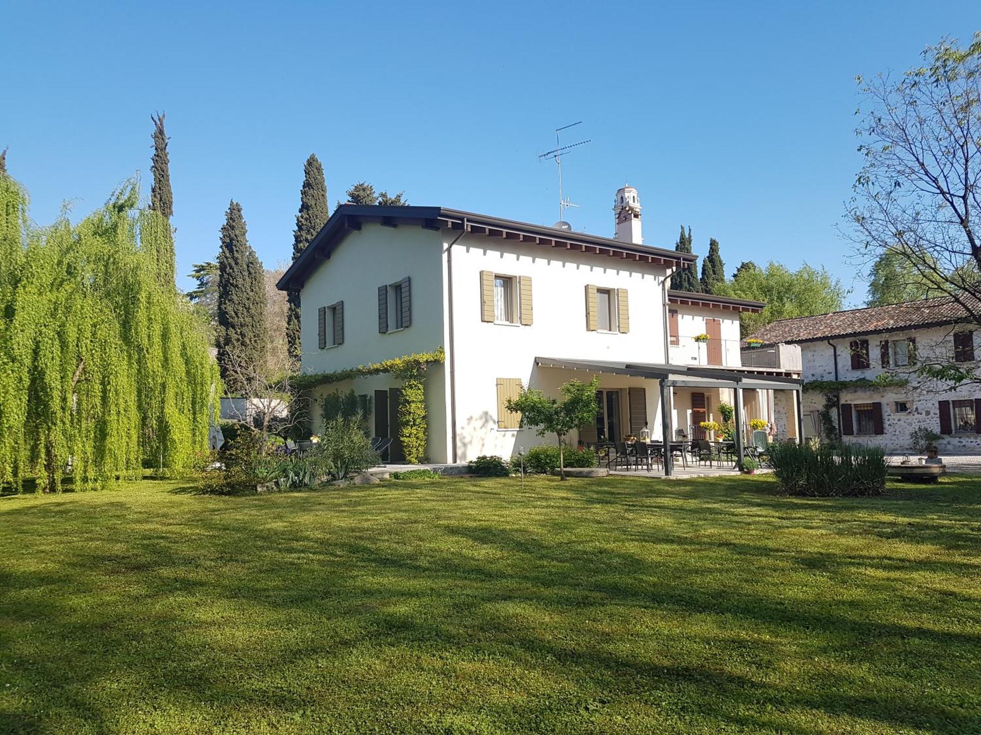 L'Isolo B&B E Case Vacanza Монцамбано Екстер'єр фото