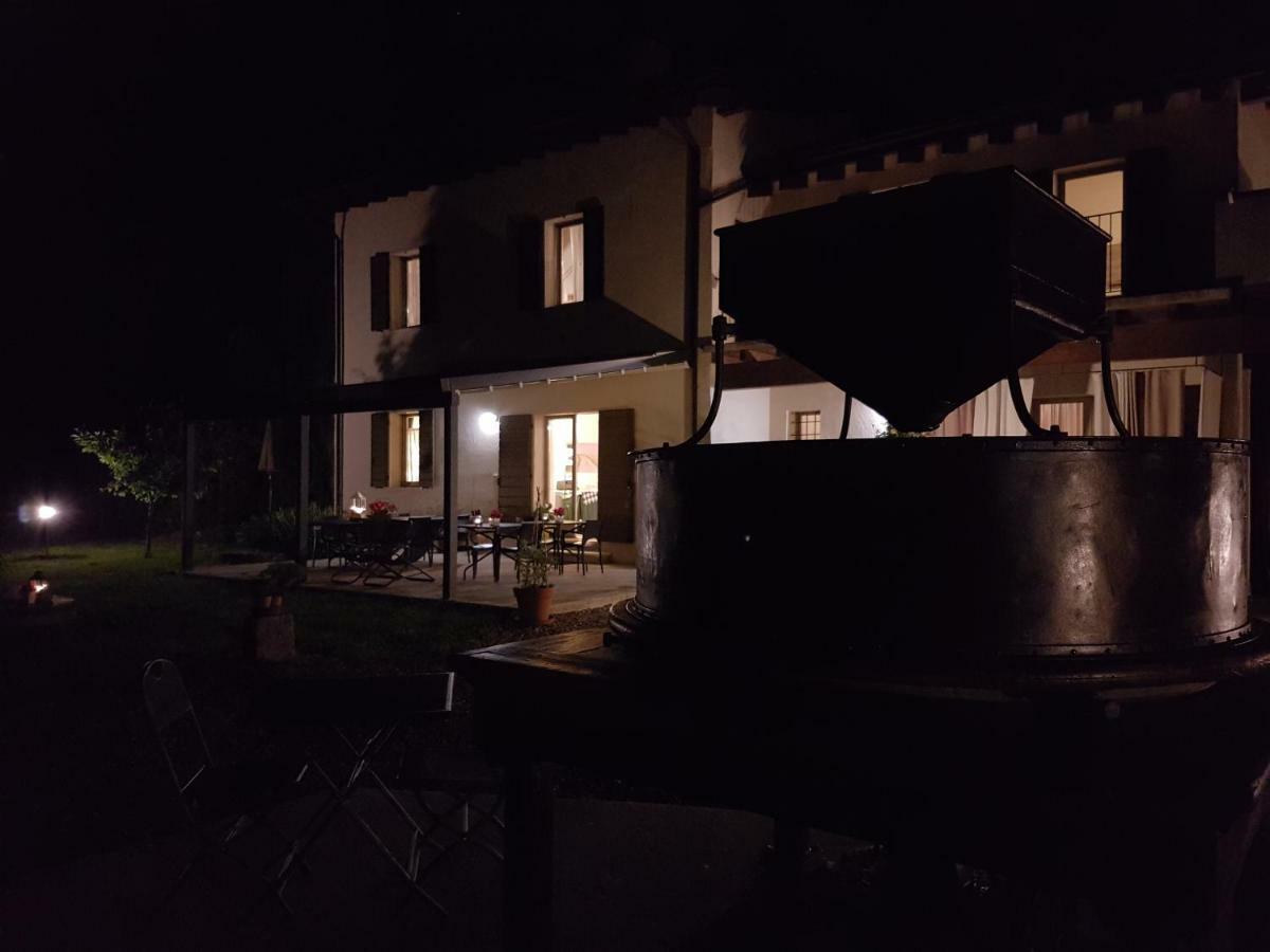 L'Isolo B&B E Case Vacanza Монцамбано Екстер'єр фото